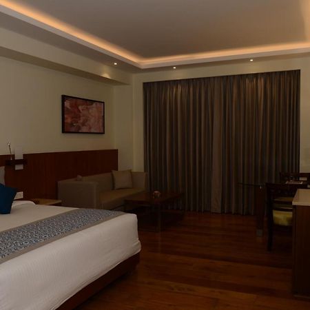 Viraj Sarovar Portico 잠무 외부 사진