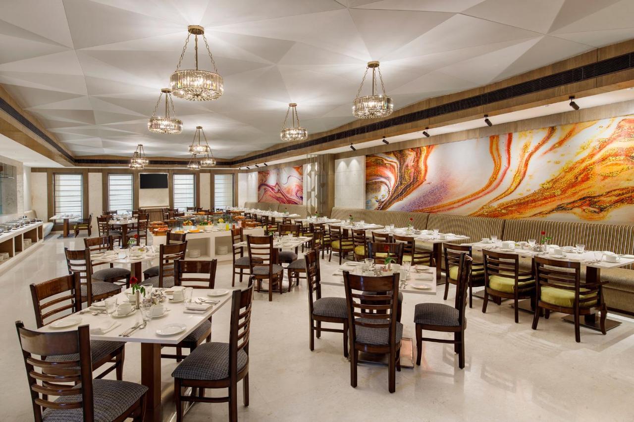 Viraj Sarovar Portico 잠무 외부 사진