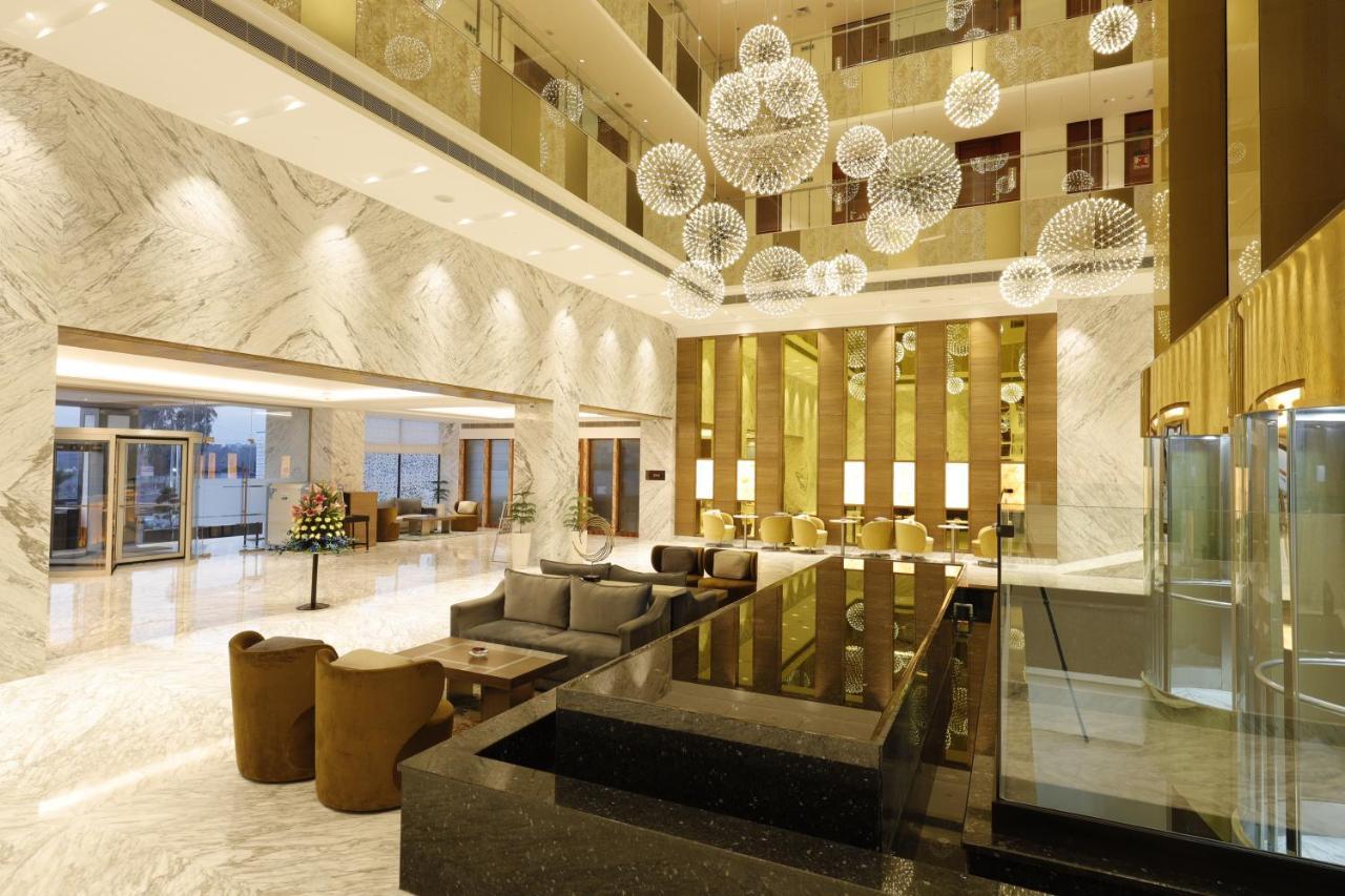 Viraj Sarovar Portico 잠무 외부 사진